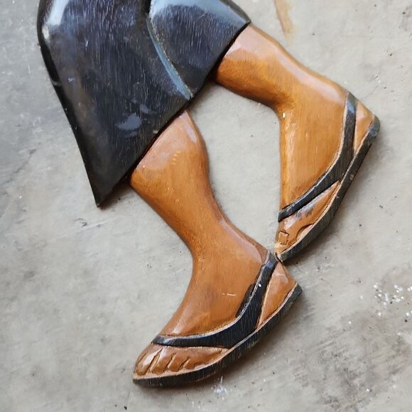 La Paz Bolivia Hand Carved Wooden Wall Hanging 1982 Set of 2 - Picture 9 of 14